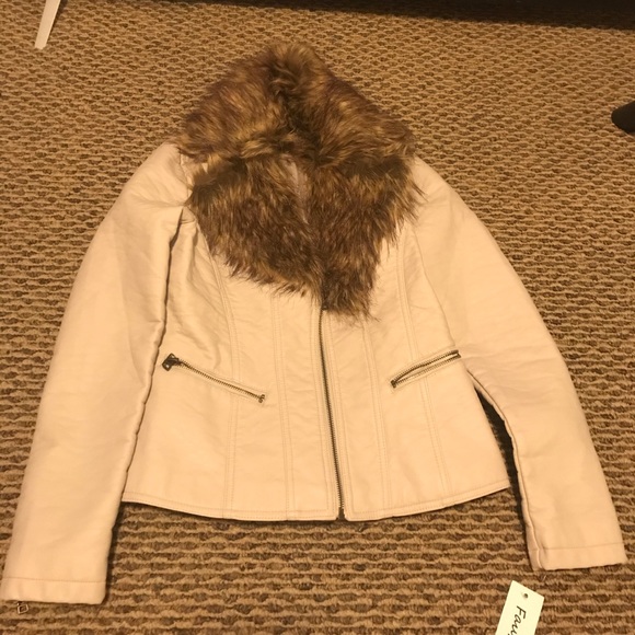 Indigo Threads Leather coat - Picture 2 of 2